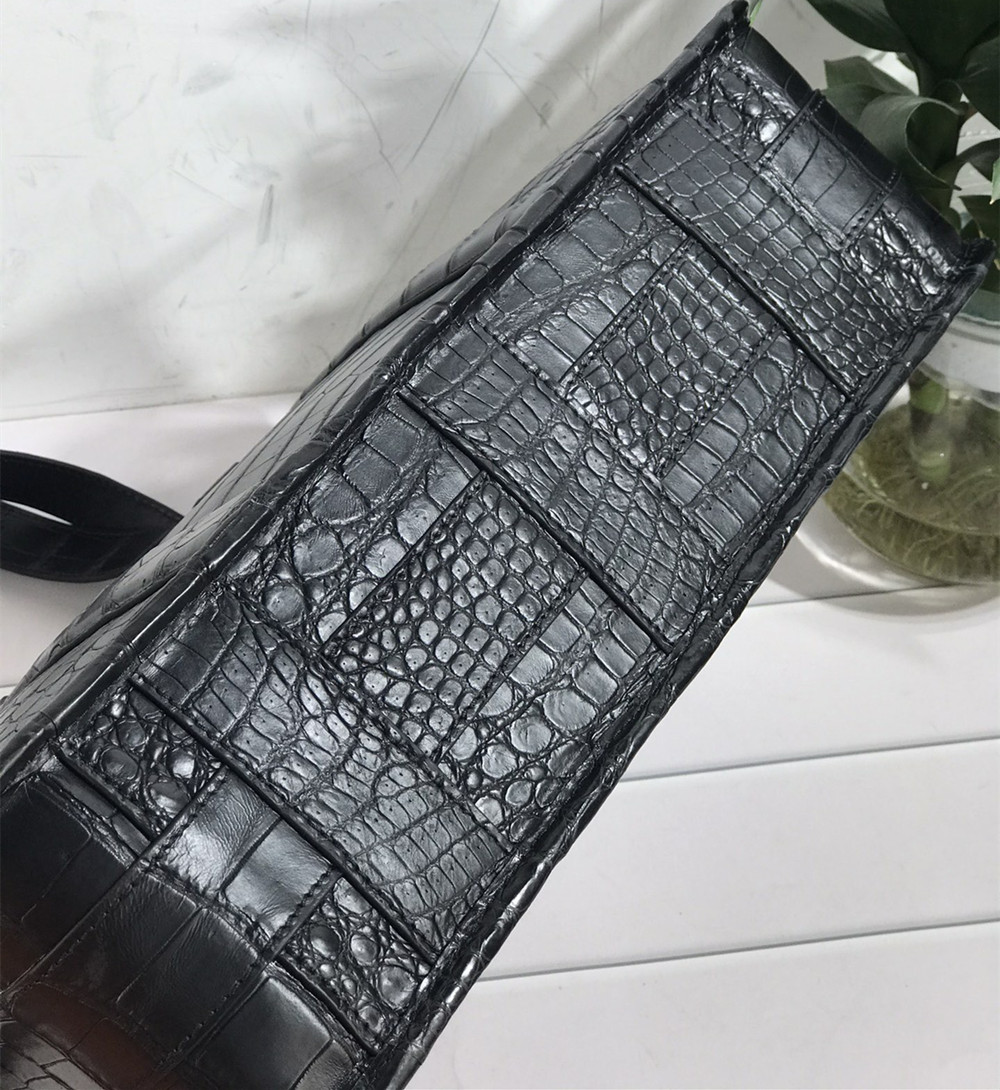New Crocodile Leather Laptop B - огляд і ціна Leather Work Bag