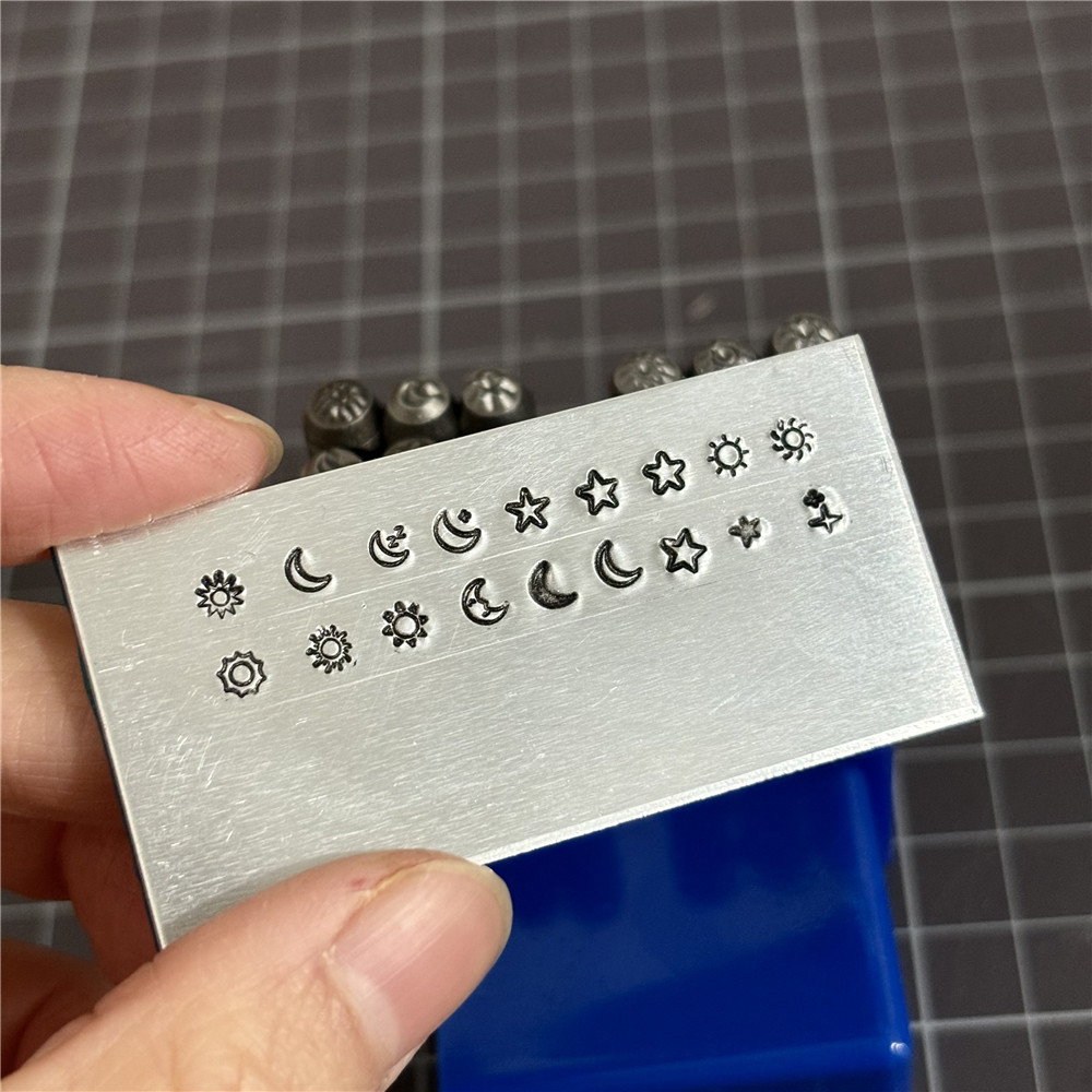 9pcs/set Moon Star Sun Design  - огляд і ціна Leatherwork Punching Tool