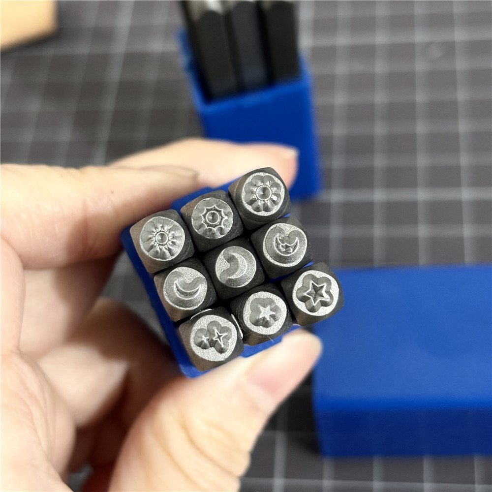 9pcs/set Moon Star Sun Design  - огляд і ціна Leatherwork Punching Tool